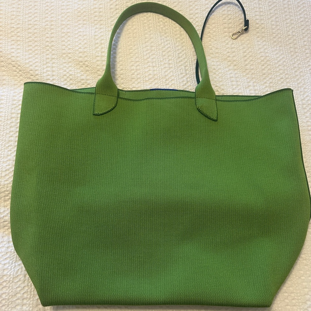 Rothy’s the Lightweight Tote
Machine washable and very durable.